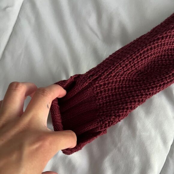 Juniors' SO® Oversized Open Front Cardigan Size XS Burgundy - Picture 8 of 11